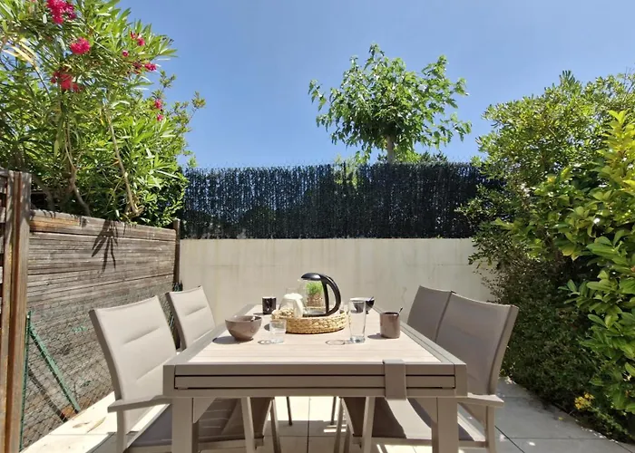 Sur - Les Jardins D'agathe - Mitoyenne - Marche A Pied 福克斯索梅尔