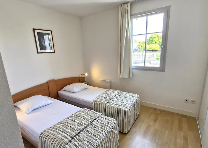 Sur - Les Jardins D'agathe - Mitoyenne - Marche A Pied 福克斯索梅尔